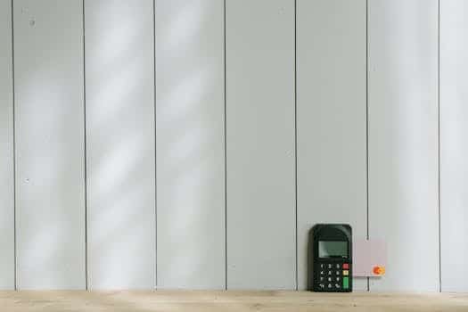 Pre-Foreclosure Secrets: How to Buy Homes Directly from Banks
