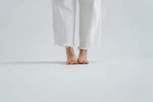 Trousers Over 50: Styling Wide-Leg Cuts Without Swamping Your Frame