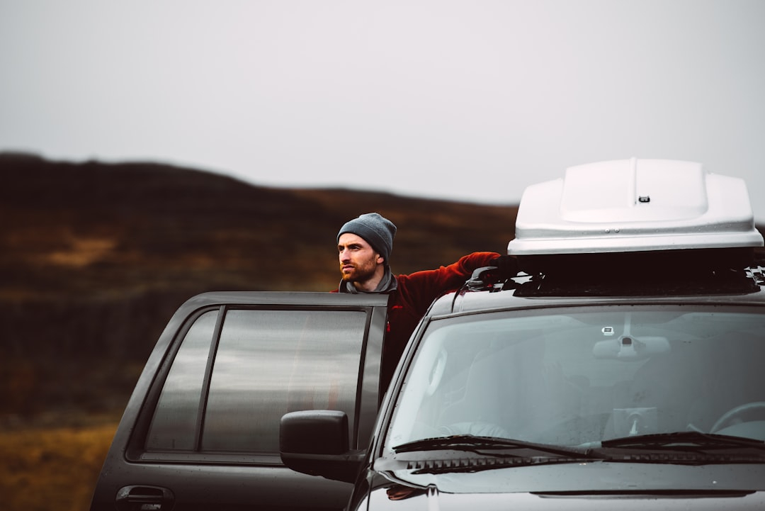 Hyper-Personalization: How AI Crafts Tailored Car-Buying Journeys